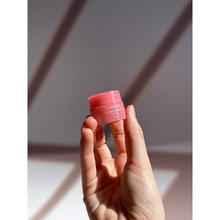 Carregar imagem no visualizador da galeria, Lip Balm LANEIGE - Hidratação Noturna (3g)